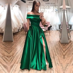 Robe De Soirée Pour Femmes Satin Épaules Dénudées Fente Haute Robe De Fête Élégante Bal Sans Manches Longue