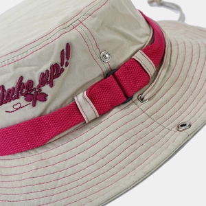 Chapeau de soleil style délavé avec broderie libellule et sangle ajustable
