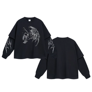 Herren Fake-Two-Piece Langarmshirt in Schwarz mit gotischem Silber-Flügel-Druck