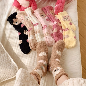 Women Sweet Warm Acrylic Plush Crew Socks Cartoon Bear Strawberry Knitted Winter House Socks For Ladies Autumn Winter