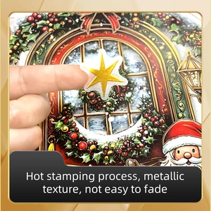 Nahaufnahme der goldenen Weihnachtsstern-Aufkleber mit metallischer Textur und Glanz