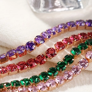 Bracelet tennis de 3mm en zircone rose doré avec des pierres rondes multicolores