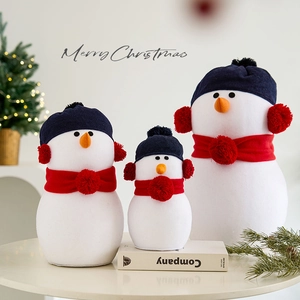 Décoration De Poupée Bonhomme De Neige De Noël En Peluche Tissu Tricoté Figurine Douce Pour La Maison Table Décor De Fête