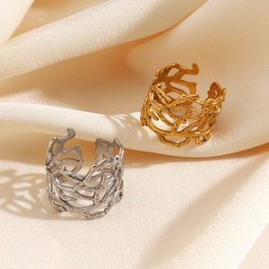 Anello Aperto Ramo Di Corallo In Acciaio Inossidabile Design Cavo Elemento Oceano Gioielli Per Donna