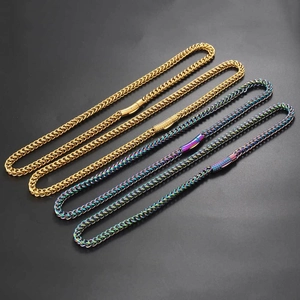 Detailed close-up of 6mm stainless steel heavy link chain in gold and rainbow finish