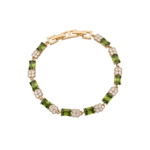 18k gold plated bracelet with emerald green stones and square cluster diamonds