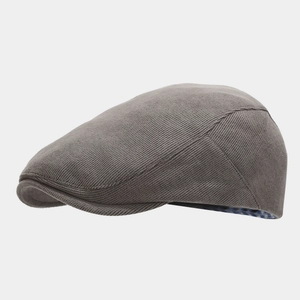 Classic dark grey knitted flat cap for men and women with soft texture and plaid lining