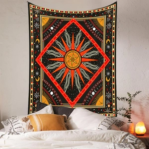 Böhmischer Wandteppich mit Sonne und Mond und Sternzeichen für mystisches Schlafzimmer