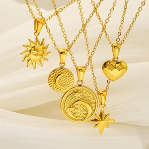 Vintage Celestial Sun Moon Heart Star Pendant Necklace 18K Gold Plated 304 Stainless Steel Jewelry For Women Daily Wear