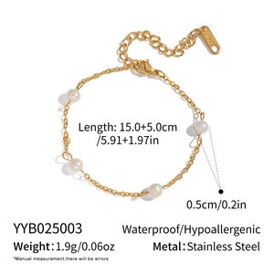 Detail of 18K gold plated stainless steel pearl bracelet with sizing specifications