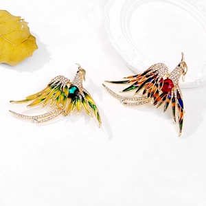 Luxurious enamel phoenix brooches with colorful rhinestones and gold-plated finish