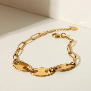 Bracciale in acciaio inossidabile placcato oro 18k con maglie a naso di maiale e moschettone