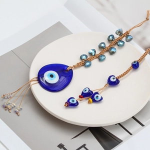 Ciondoli fatti a mano Evil Eye Nazar con gocce di vetro blu e motivi a cuore su corda
