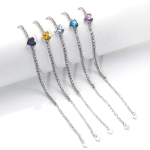 Bracelets luxueux en argent S925 avec des pierres précieuses en zircone en forme de cœur