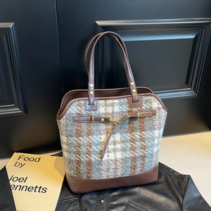 Retro Plaid Tweed Tote Bag Large Capacity Commuter Shoulder Handbag Vintage British Style PU Leather For Women