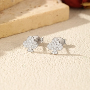 Moissanite S925 silver club shape stud earrings with sparkling pavé stones on stone