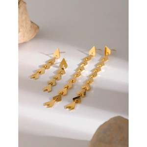 Orecchini asimmetrici in acciaio inossidabile oro 18k con pendenti a forma di spiga