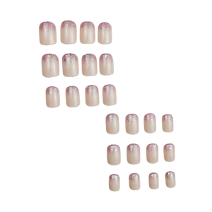 Faux ongles dégradé rose avec paillettes argentées dans un ensemble de 24 pièces