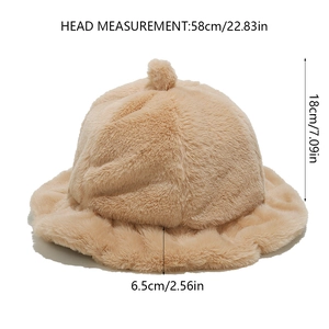 Size diagram of fuzzy bucket hat showing 58cm circumference and 18cm height details