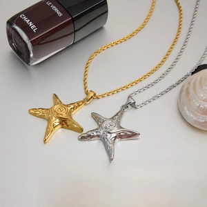 18k gold plated starfish pendant necklace with twisted rope chain in gold and silver