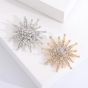 Elegant Sunflower Starburst Rhinestone Brooch Alloy Sparkly Flower Dress Pin For Women Accessory