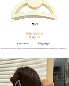 Détail de la pince à cheveux en acrylique 9cm avec dimensions et style de coiffure