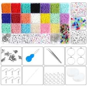 Kit de bijoux DIY 24 compartiments avec perles en verre et charms alphabet