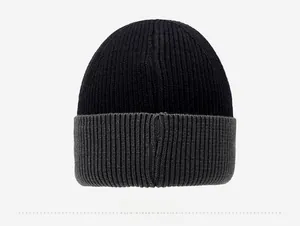 Rear view of thermal knit beanie featuring black and grey two-tone color contrast