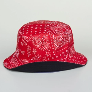 Outdoor red paisley bucket hat with double-sided design for sun protection