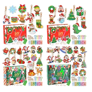 DIY Christmas Diamond Painting Keychain Set with Colorful Bling Accessories and Tools