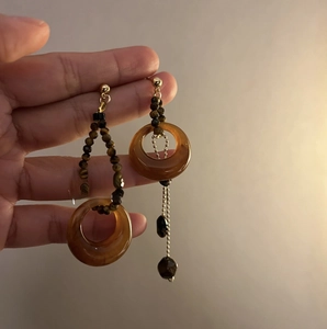 Retro resin tiger eye stone asymmetric dangle earrings with silver needle studs