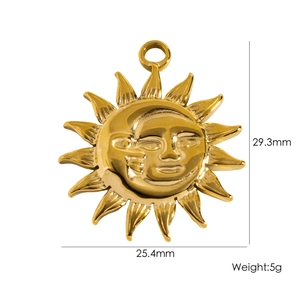 Golden 304 stainless steel sun face pendant with detailed 29.3x25.4mm dimensions