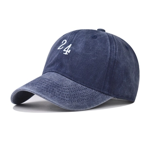 Casquette de baseball vintage bleu marine délavé avec broderie 24 blanche et visière