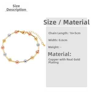 Detailed view of tricolor beaded bracelet with dimensions 16 plus 5cm and 0.6cm width