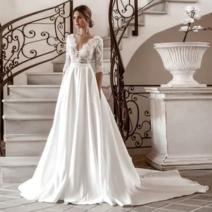 V-Neck Lace Satin Wedding Dress Mid Sleeves A-Line Long Train Bridal Gown Elegant Women Formal Event Ivory White