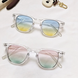 Fashionable kids square gradient sunglasses with transparent frames for stylish outdoor activities