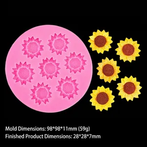 Macro-opname van zonnebloem siliconen mal 98x98x11mm met gele fondant bloem resultaten