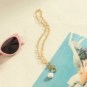Baroque irregular pearl necklace with gold O-chain and T-bar toggle clasp for women