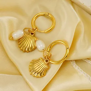 Orecchini A Cerchio Con Perla Artificial E Conchiglia Stile Francese Acciaio Inossidabile Placcato Oro 18K Per Donna Design Elegante Oceano