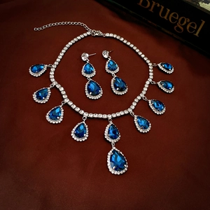Vintage Blue Rhinestone Water Drop Necklace And Earrings Set Silver Earring Post French Court Style Luxury For Women