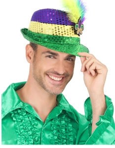 Détail du chapeau de jazz Mardi Gras avec plumes mauves et broderie fleur de lys