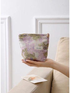 Trousse à maquillage vintage en tissu jacquard avec fermeture éclair fleurie dorée