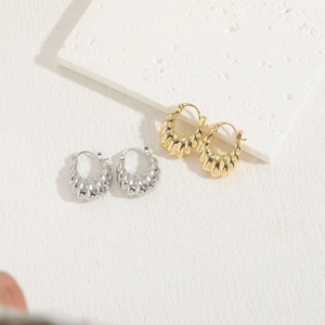 Elegant geometric pleated hoop earrings in 14K gold and silver plating on stone