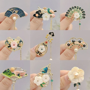 Chinese Style Vintage Brooch Pin Zinc Alloy Enamel Artificial Pearl Tassel Fan Pipa Flower Jewelry For Women Hanfu Cheongsam Accessory