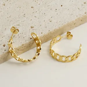 18K gold plated stainless steel C-shaped chain link earrings with metallic luster