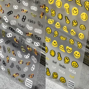 Geprägte Relief Nagelkunst Aufkleber Selbstklebend Geschmolzenes Lächeln Gesicht Kette Designs DIY Maniküre Dekoration