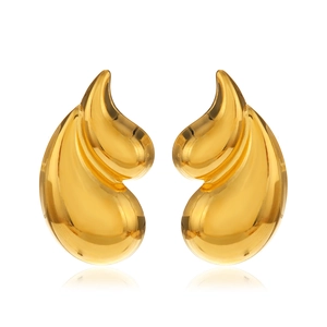 Polished 18K gold plated stainless steel teardrop earrings with a mirror finish