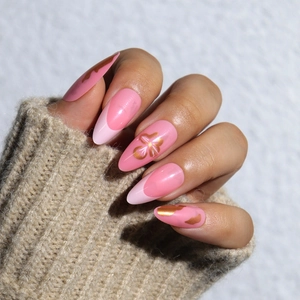 Pink Almond Press On Nails French Tip Gold Flower Design Glossy Artificial Fake Nails For Women Manicure Decor