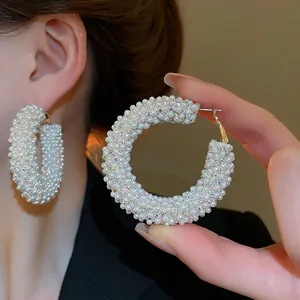 Imitation Artificial Pearl Rhinestone Hoop Earrings With Silver Earring Post Round C-Shape Retro Elegant Jewelry For Women Party Accessories