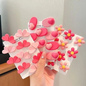 Juego de pinzas para el cabello para niñas con corazones y flores en rosa y rojo